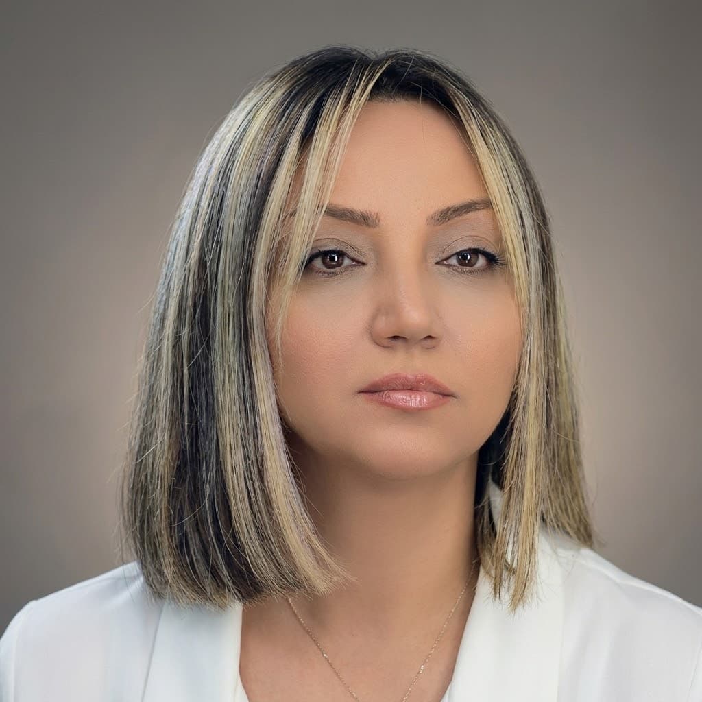 مهناز نیازمند